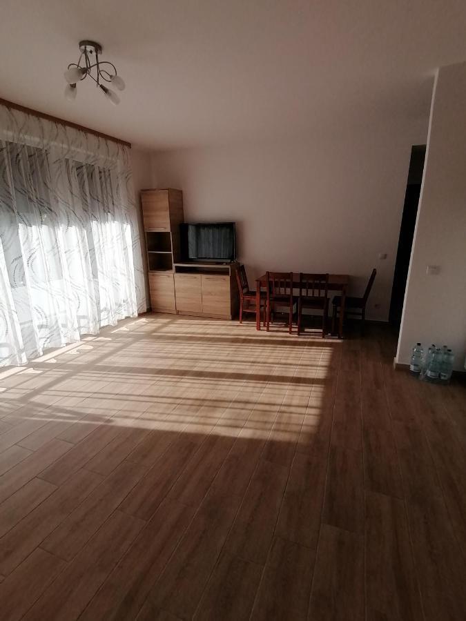 Adam Guesthouse I. Кечкемет Экстерьер фото